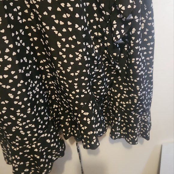 XL Wrap around large dress - Picture 4 of 6